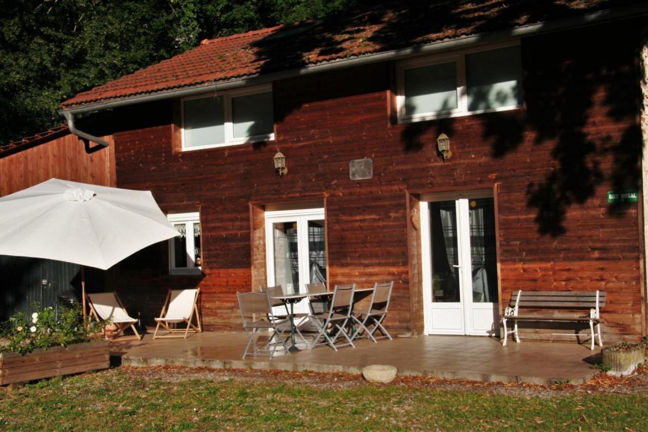 A L'Oree Du Bois - Gite Hostun Exterior foto